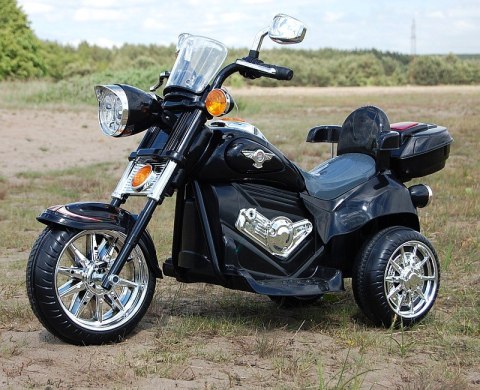 CHOPPER aku dziecięcy 25W 3 koła max 25kg pierwszy motor CHOPPER aku dziecięcy 25W 3 koła max 25kg pierwszy motor