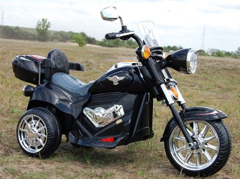 CHOPPER aku dziecięcy 25W 3 koła max 25kg pierwszy motor CHOPPER aku dziecięcy 25W 3 koła max 25kg pierwszy motor