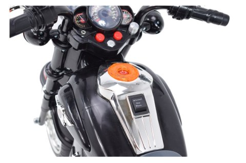 CHOPPER aku dziecięcy 25W 3 koła max 25kg pierwszy motor CHOPPER aku dziecięcy 25W 3 koła max 25kg pierwszy motor