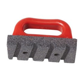 Wyszlifuj beton ręczną szlifierką do betonu Wyszlifuj beton ręczną szlifierką do betonu